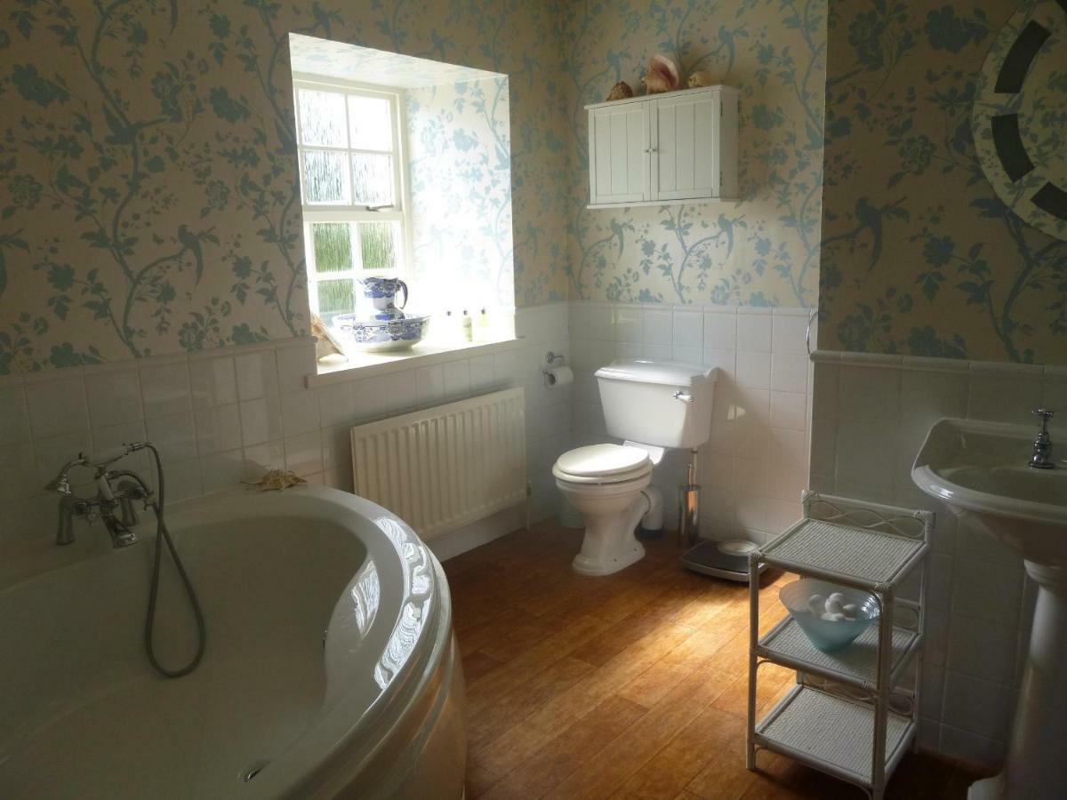 The Gin Gan Bed & Breakfast Hexham Exterior photo